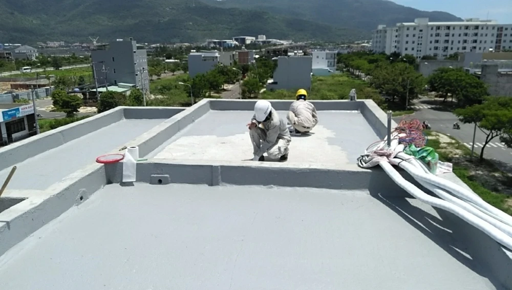 Chống thấm 1 thành phần gốc xi măng: Đặc điểm và cách thi công 3 Chống thấm 1 thành phần gốc xi măng sẽ hình thành lớp phủ có cấu trúc đặc chắc trên bề mặt, giảm đường dẫn nước