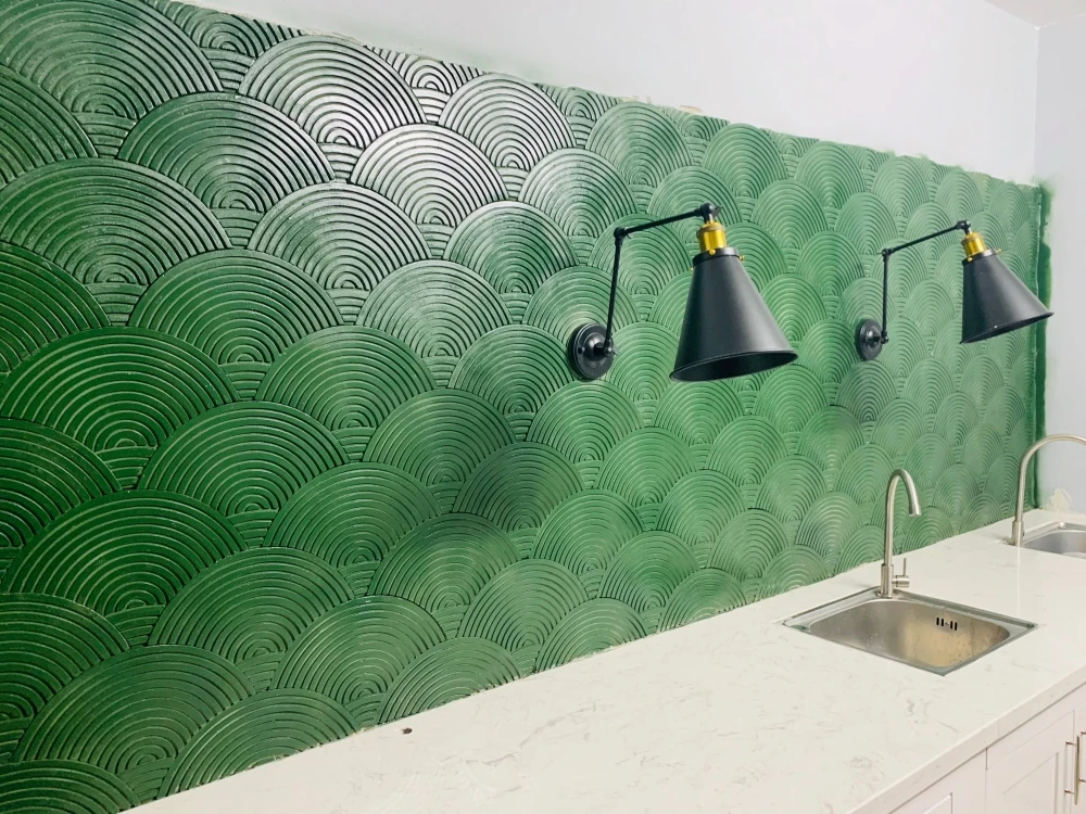 Gợi ý 30+ mẫu gạch 3D trang trí đẹp, thu hút, không lỗi thời 18 gach 3d tuong nha bep