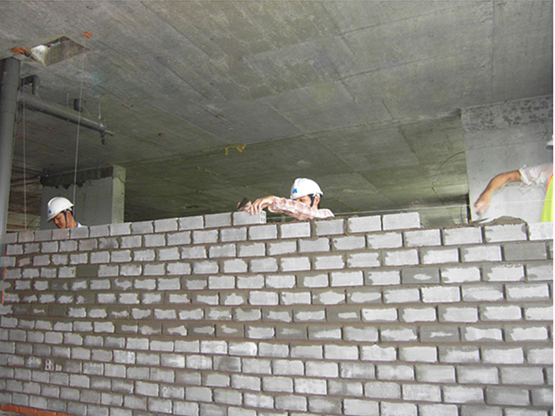 Gạch block là gì? Ưu nhược điểm và ứng dụng của gạch block 4 gạch block xây tường