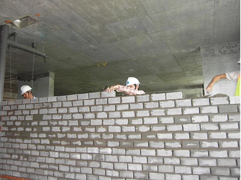 Gạch block là gì? Ưu nhược điểm và ứng dụng của gạch block 5 gach block xay tuong