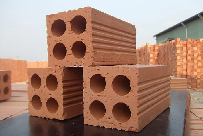 Gạch ống nung 4 lỗ có nhiều loại và giá khác nhau