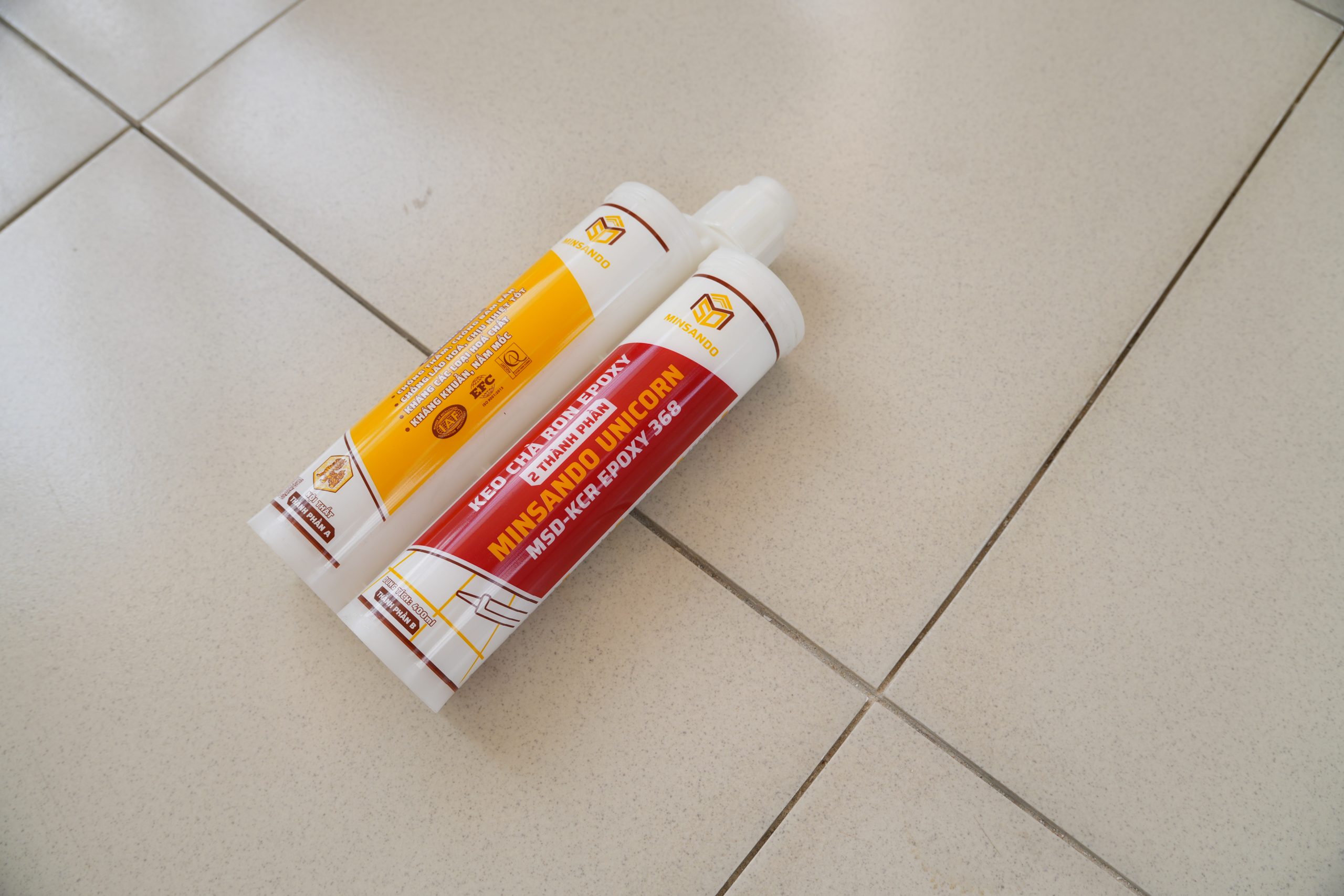 giá keo chà ron epoxy hiện nay