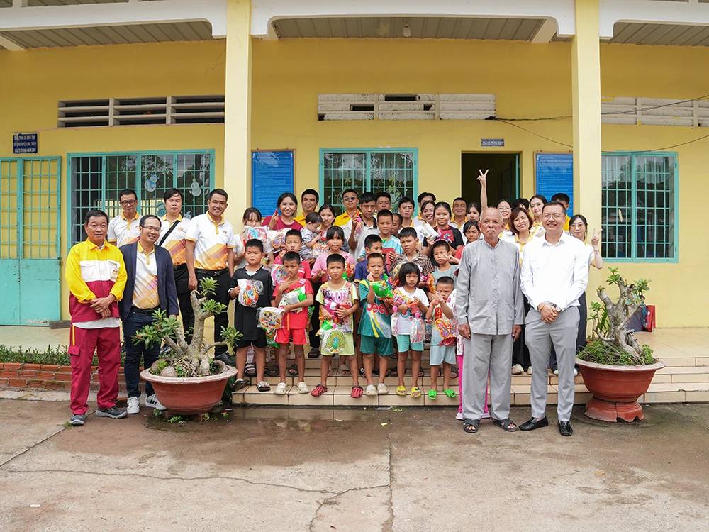 Giới thiệu 28 hoat dong cong dong 3