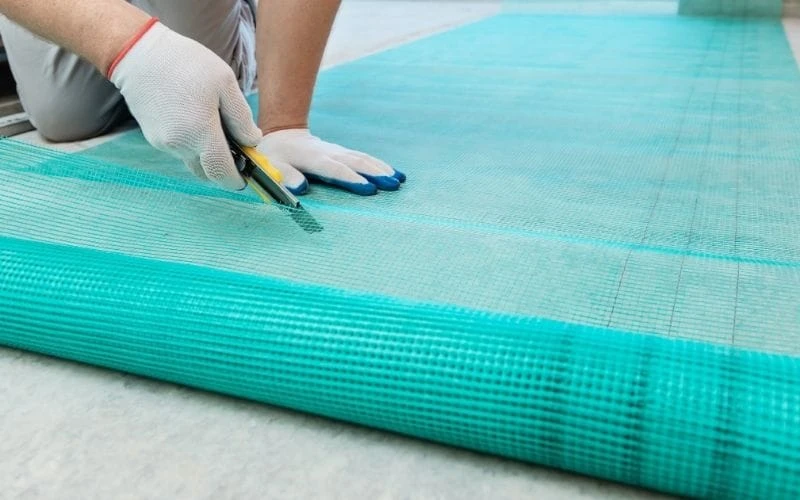 Cách thi công lưới thủy tinh đúng kỹ thuật - Tăng hiệu quả chống nứt 14 luu y thi cong luoi thuy tinh chong nut