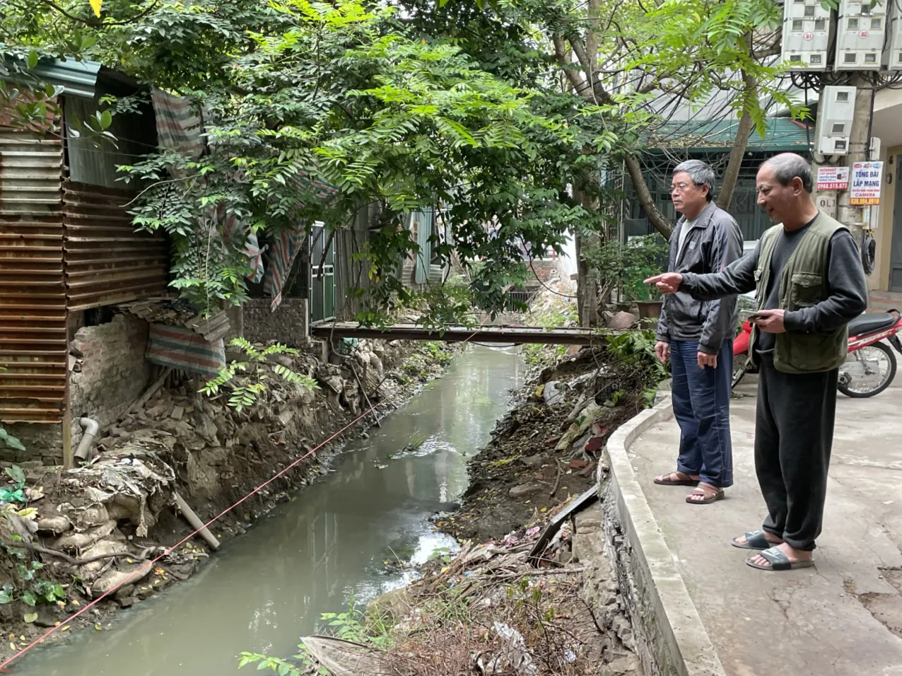 Mương nước trước nhà có tốt không theo phong thủy và thực tế? 1 mương nước trước nhà ảnh hưởng đến tiền tài