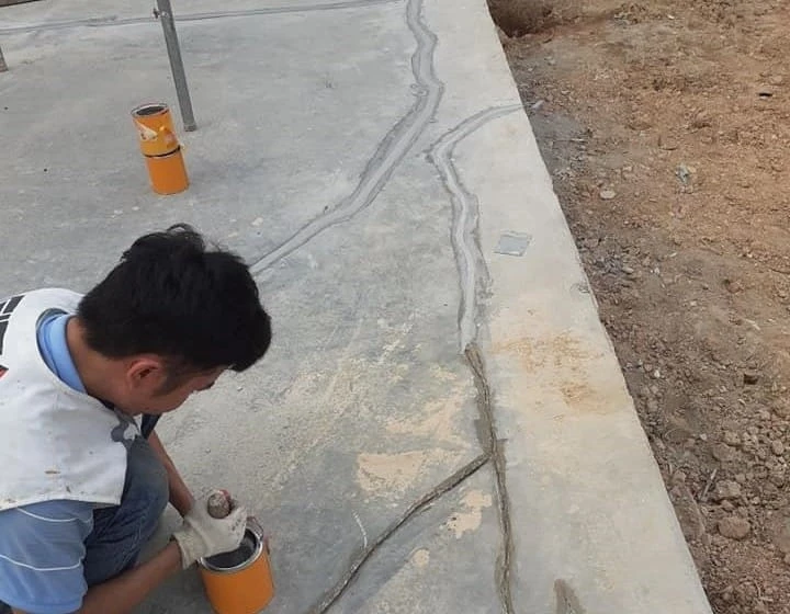 Giải pháp vữa trám vá bê tông - Chấm dứt tình trạng sửa lại hỏng 3 Có nhiều nguyên nhân khiến trám vá bê tông nhanh hỏng, mất thời gian
