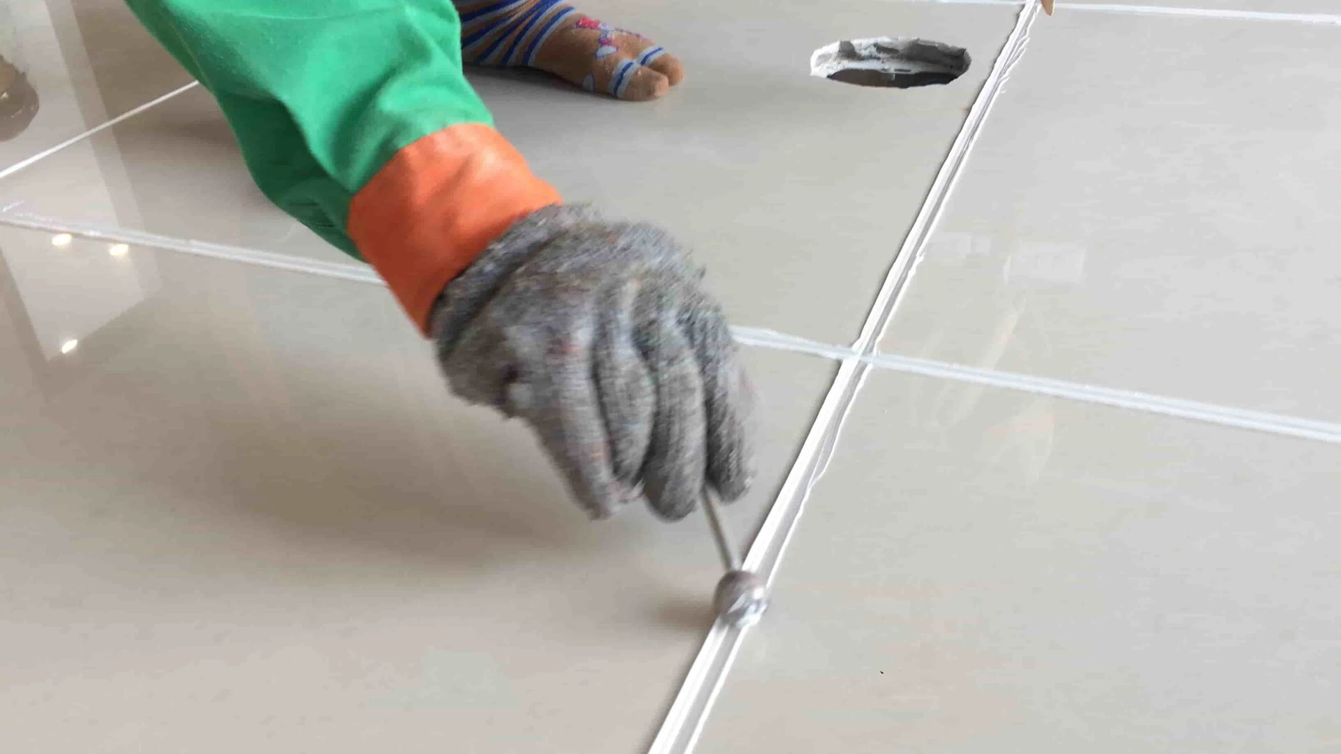 tối ưu chi phí giá keo chà ron 2 thành phần