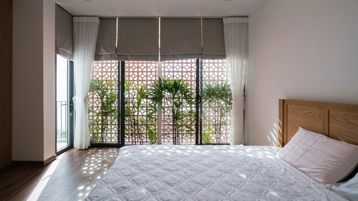 Gạch lấy sáng là gì? 20+ ý tưởng ứng dụng gạch lấy sáng trong nội thất 17 tường dùng gạch bông gió