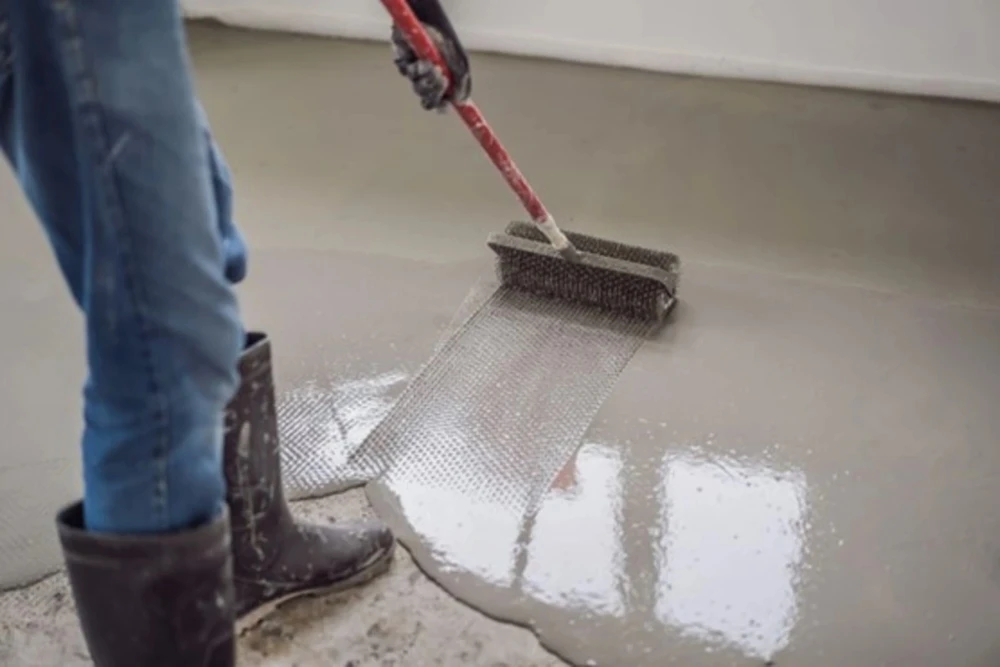 Vữa tự san phẳng là gì? Giải pháp xử lý nền sàn không bằng phẳng 2 Vữa tự san phẳng là loại vữa có độ chảy và khả năng tự dàn trải cao