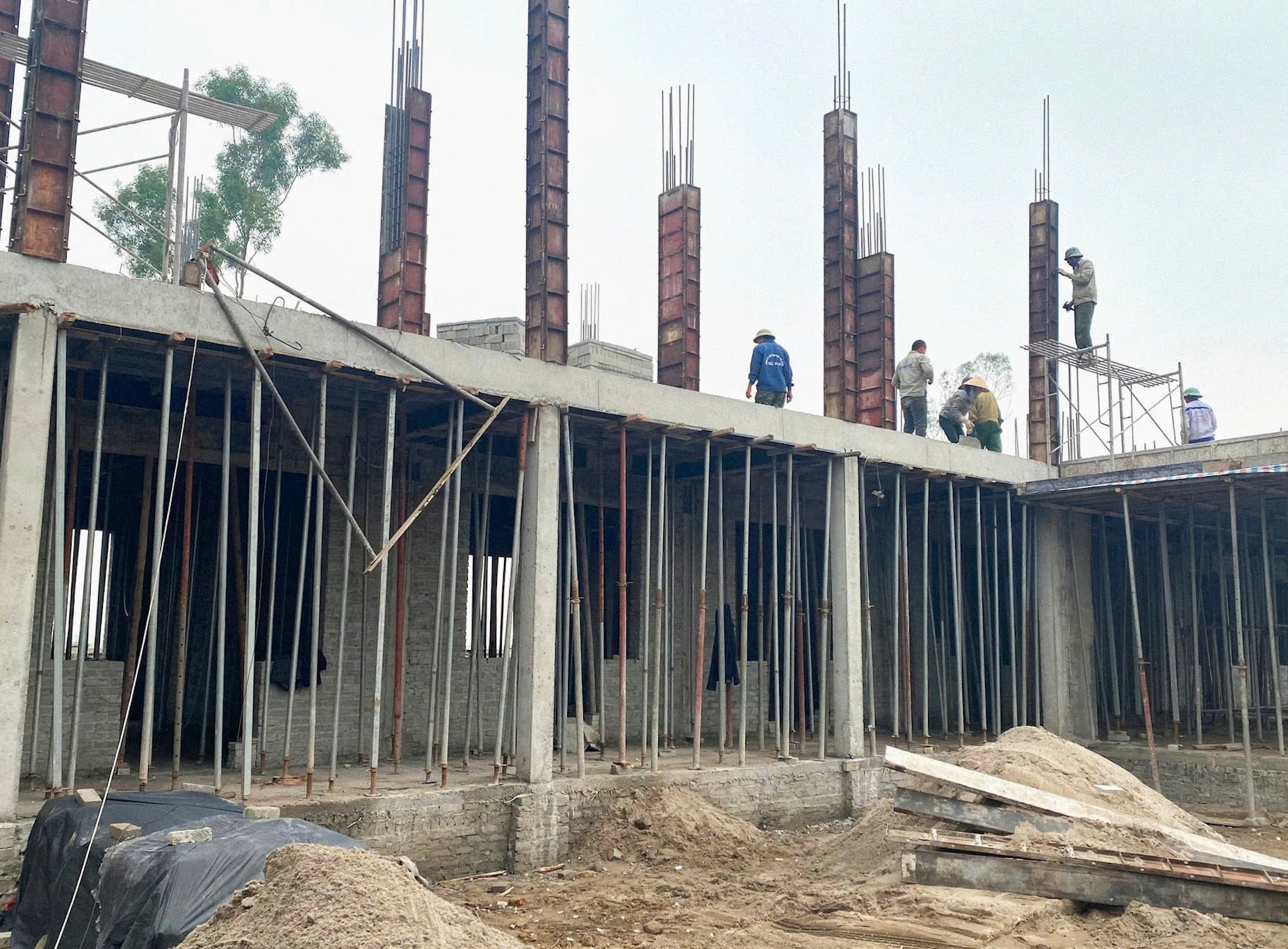 Làm sao để xây nhà gấp tiến độ mà vẫn chất lượng? 7 xây nhà gấp tiến độ phải đảm bảo chất lượng